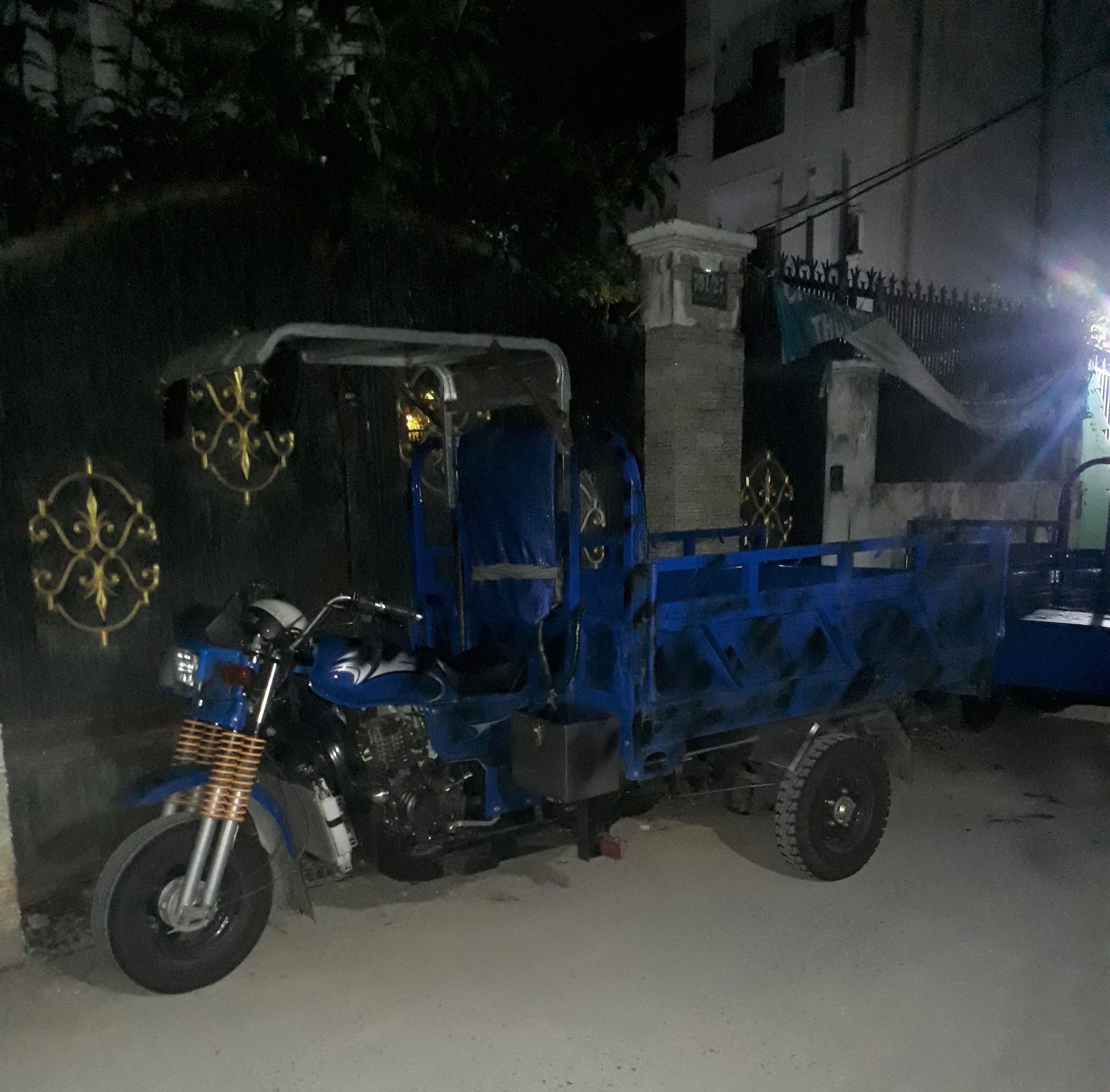 Xe ba gác chở thuê quận 6 - thuebagacsaigon.com